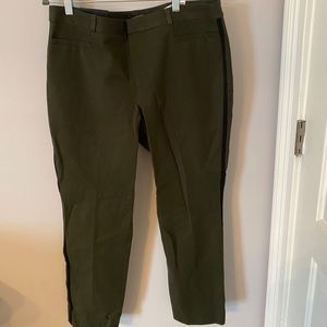 NWT Banana Republic Women’s Sloan Pants 14 green